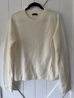 Gap Women’s Crewneck Sweater - Cream